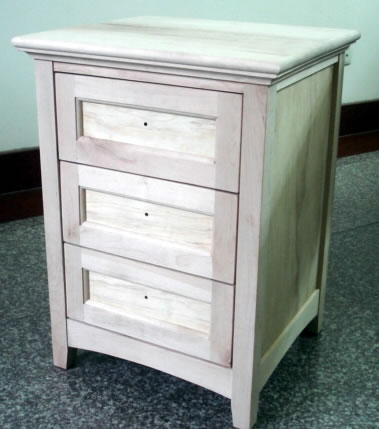 Assembled Furniture Wood Chest of Drawers
