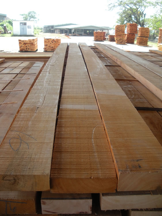 Fijian Genuine Mahogany Planks - Close-Up of Wood Grain